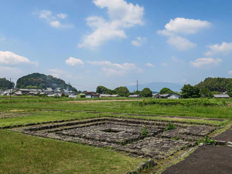 コラム挿絵:飛鳥板蓋宮の風景写真